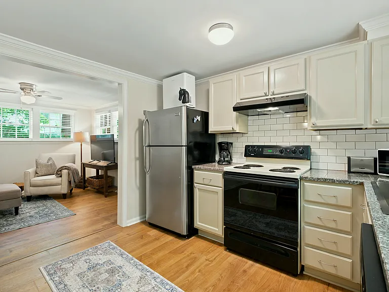 2232 Forrest Pl NW #2 — Photo 5