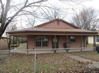 1204 NW 5th St, Wagoner, OK 74467