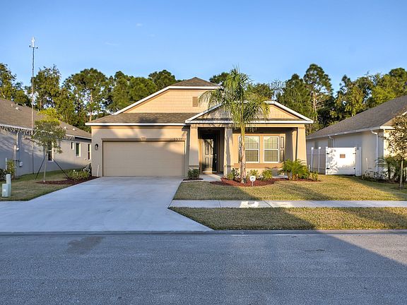 2nd image of 5335 NW Wisk Fern Cir