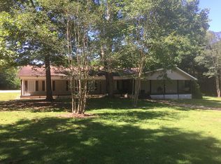 197 Hoadley Rd, Poplarville, MS 39470