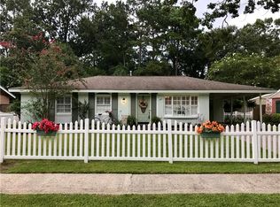 208 Walnut St, Mandeville, LA 70471