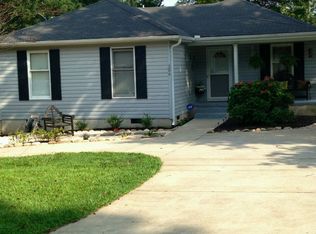 304 Lanewood Dr, Greenville, SC 29607