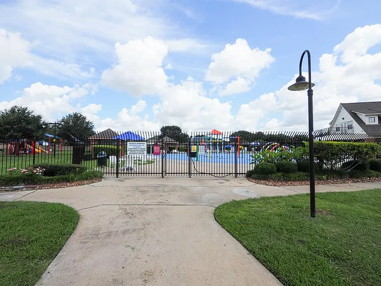 11219 Overland Trail Dr — Photo 7
