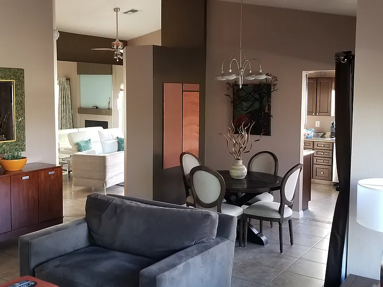 5550 N Waterfield Dr — Photo 4