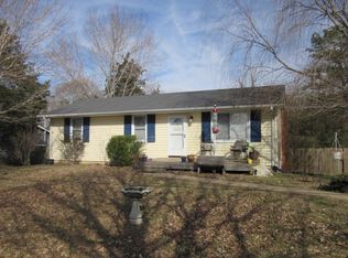 2005 Seven Mile Ferry Rd, Clarksville, TN 37040