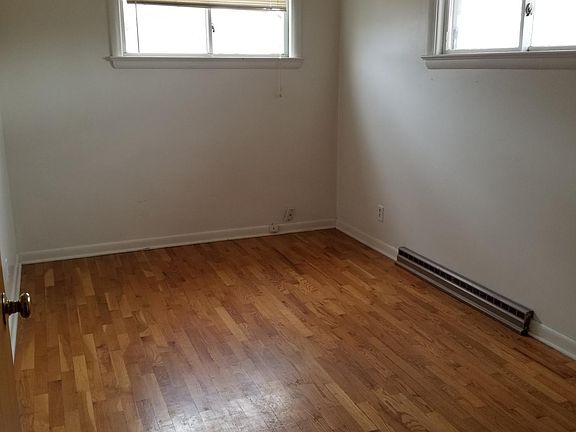 4th image of 550 N 4th St #A