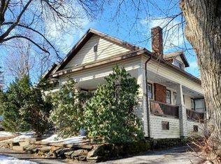 16 Mayfair St, Worcester, MA 01603