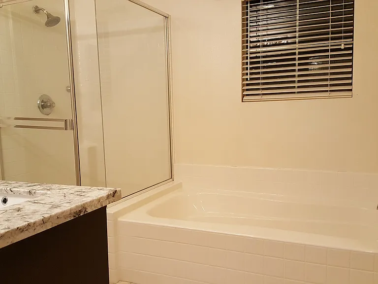 14452 Arbor Ln — Photo 17