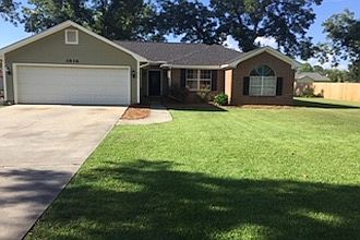 1st image of 3836 Brookfield Dr