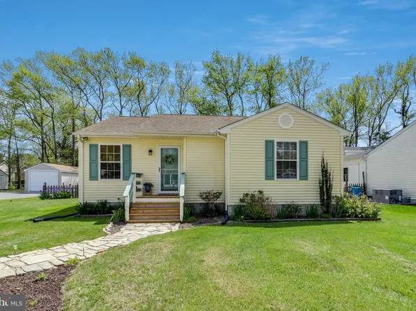 16 Westminster Dr, Berlin, MD 21811