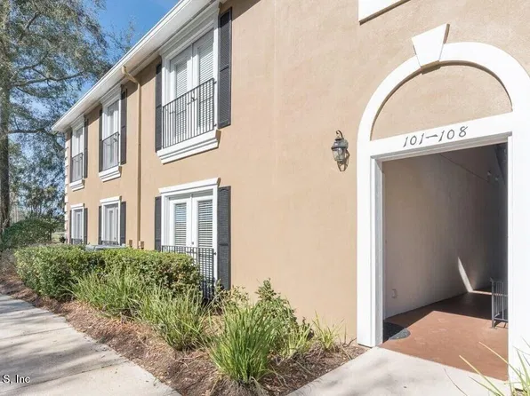 13727 Richmond Park Dr N Unit 105, Jacksonville, FL 32224