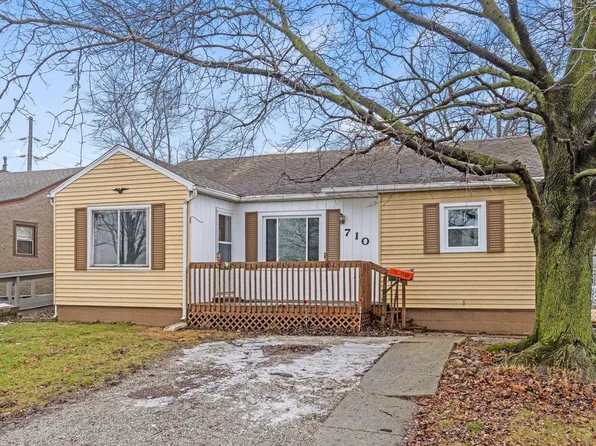710 Phillip St, Auburn, IN 46706