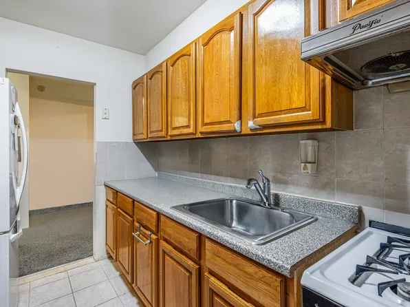 144-44 38th Avenue image 12 of 16