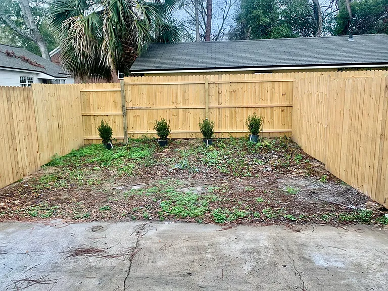 220 S Franklin Blvd #6 — Photo 21