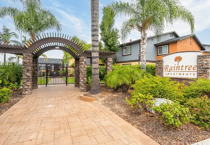 Raintree Apartments
