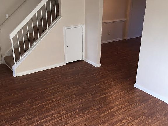 2nd image of 1410 Sierra Dr
