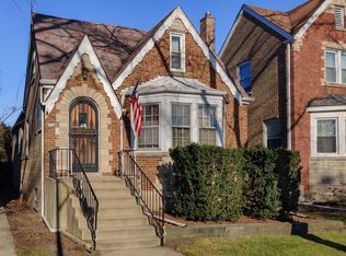 6108 W Nelson St, Chicago, IL 60634