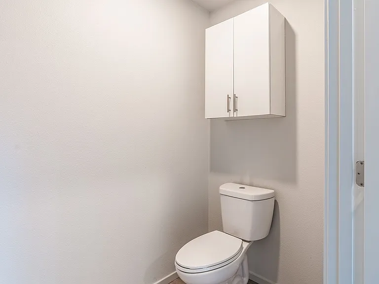 Welcome to 1806 23rd Ave Contemporary building — Photo 28