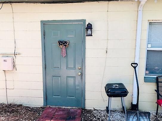 3rd image of 2920 1/2 Mlk St S