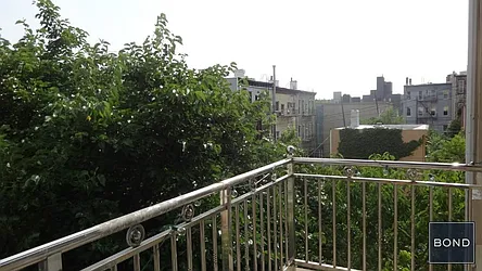 Rented by Bond New York