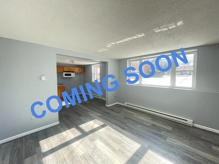 181 Loudon Rd #212 — Photo 1