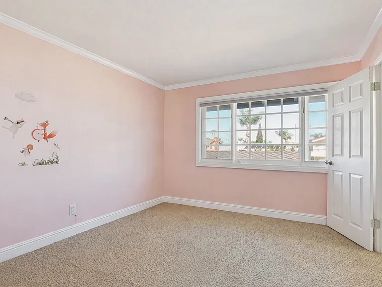 4182 Silliman Dr — Photo 24