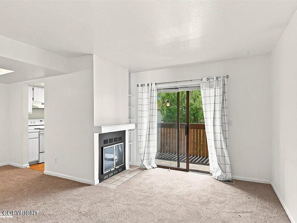 2nd image of 7342 Huntsmen Cir #14-D
