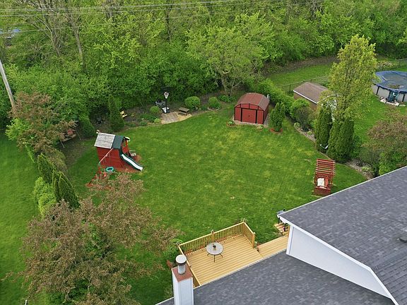 3rd image of 3552 Fairway Dr