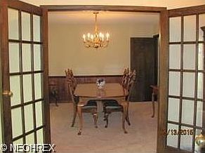 3rd image of 711 N Woodhill Dr