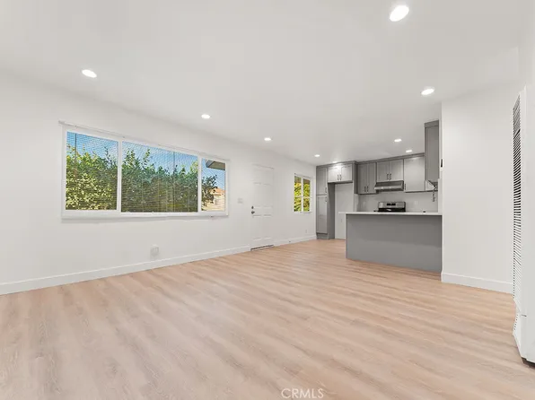 308 S Laurel St #308C, Santa Ana, CA 92704