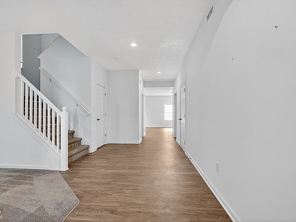 4th image of 4553 Rhapsody Ln