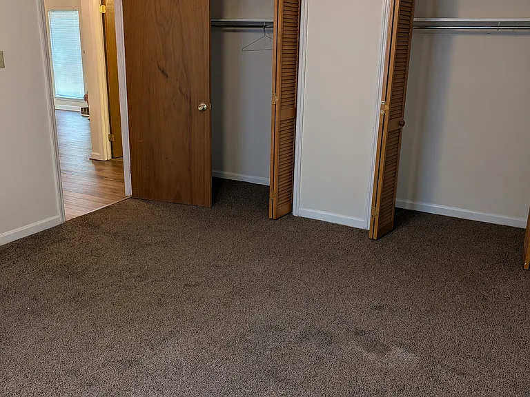 611 S Skinner Ave — Photo 11