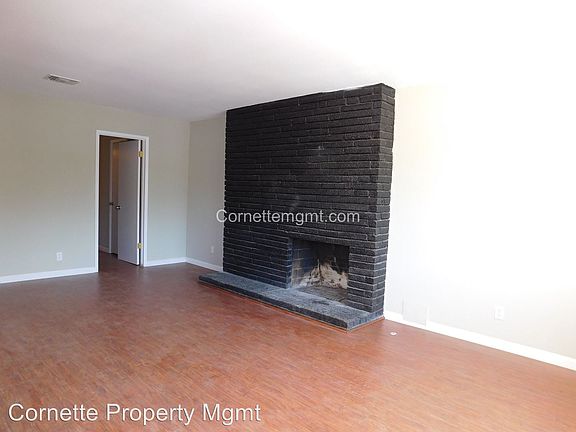 2nd image of 5861 Tangerine Ave