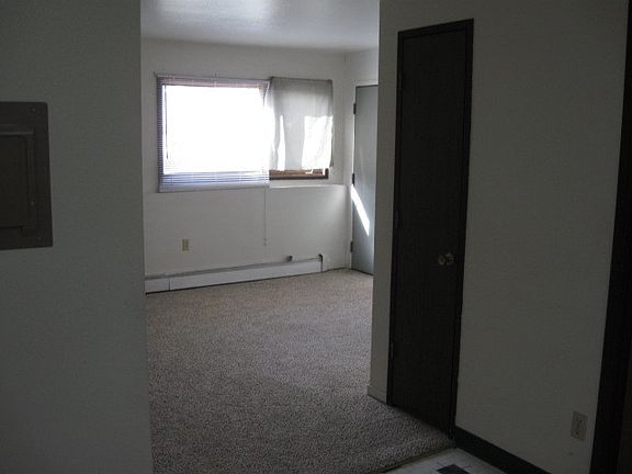 4th image of 11540 Heritage Ct #1