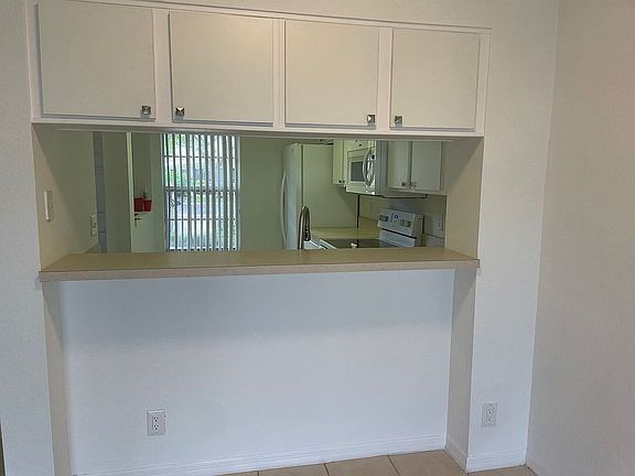 4th image of 10035 Spyglass Hill Ln