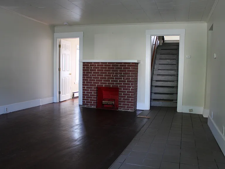 110 Ballard St #1 — Photo 4