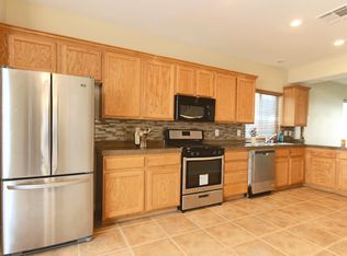 8239 Shaded Arbors St, Las Vegas, NV 89139