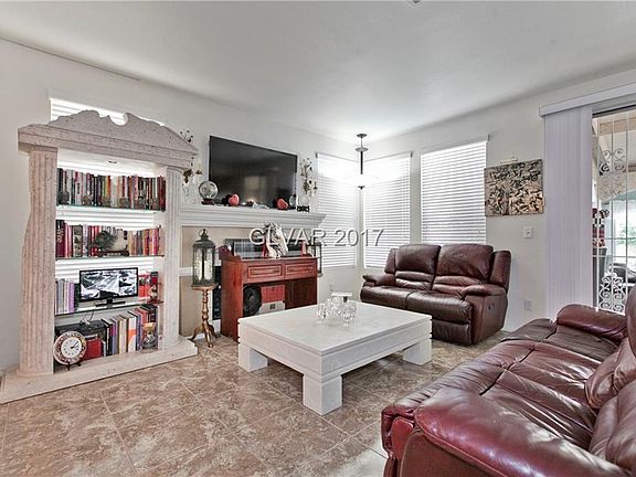 4th image of 8241 Campana Dr