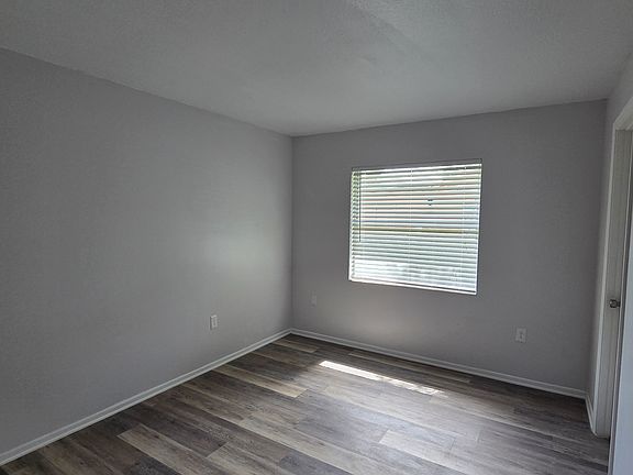 5th image of 12337 Eastcove Dr