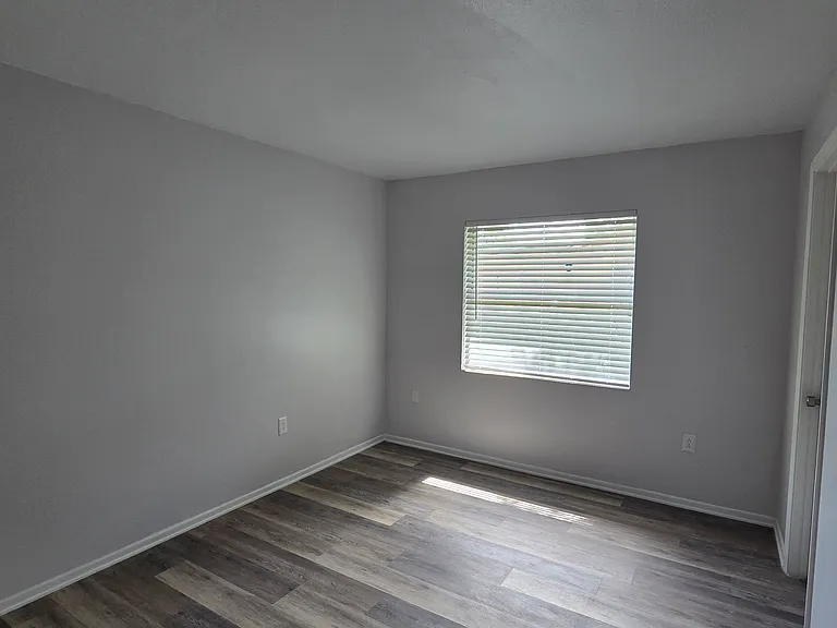 12337 Eastcove Dr — Photo 5