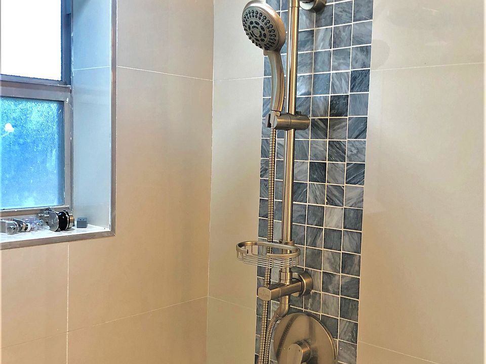 Guest Shower