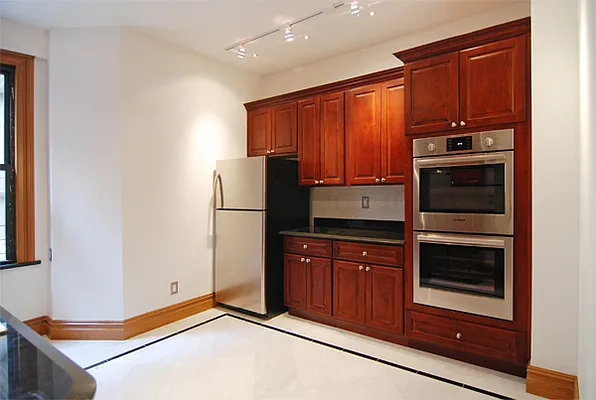 Rented by WAM Partners - William Moses Co. | media 49