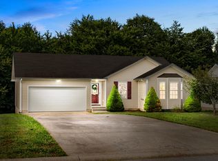 208 Grant Ave, Oak Grove, KY 42262