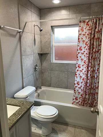2 bed, 850 sqft, $1,300 — Photo 3