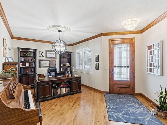 4th image of 7304 S Edinburg Pl