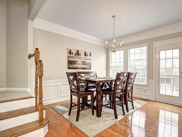 10529 Morablin Dr — Photo 4