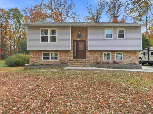 1215 Holmewood Dr, Pasadena, MD 21122