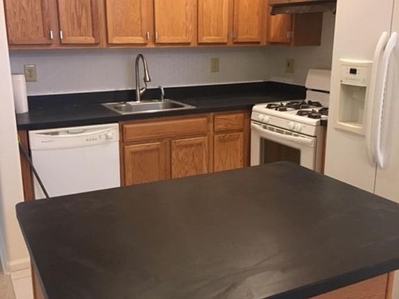 5th image of 6913 Nautical Way #1
