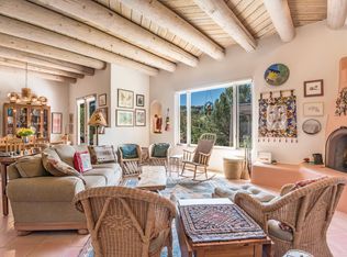 1042 Camino Real, Santa Fe, NM 87501