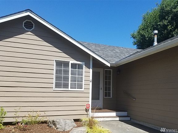 2nd image of 9725 9th Pl SE
